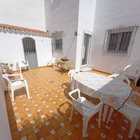 Casa con PATIO en el centro de la Ciudad Villa Chiclana de la Frontera Exterior foto