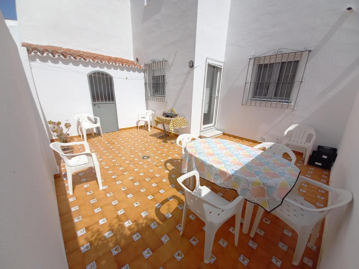 Casa con PATIO en el centro de la Ciudad Villa Chiclana de la Frontera Exterior foto